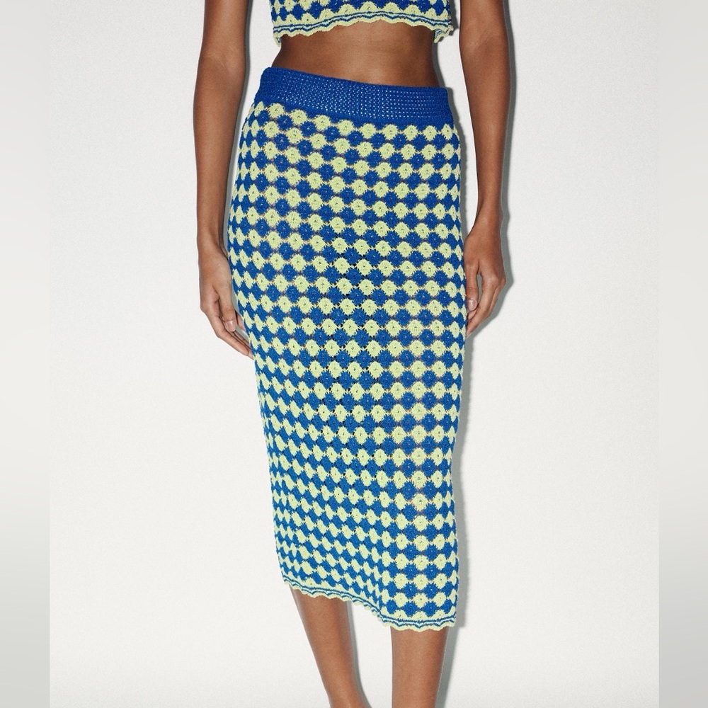Zara Blue and Yellow Patterned Knit Skirt